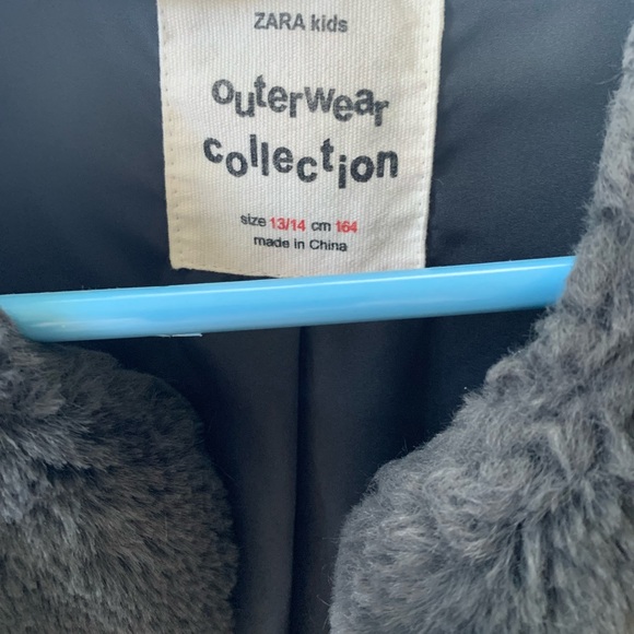 ZARA Girl's Faux Fur Vest With Front Tie Wrap Closure Dark Gray Size: 13/14 - Picture 2 of 2